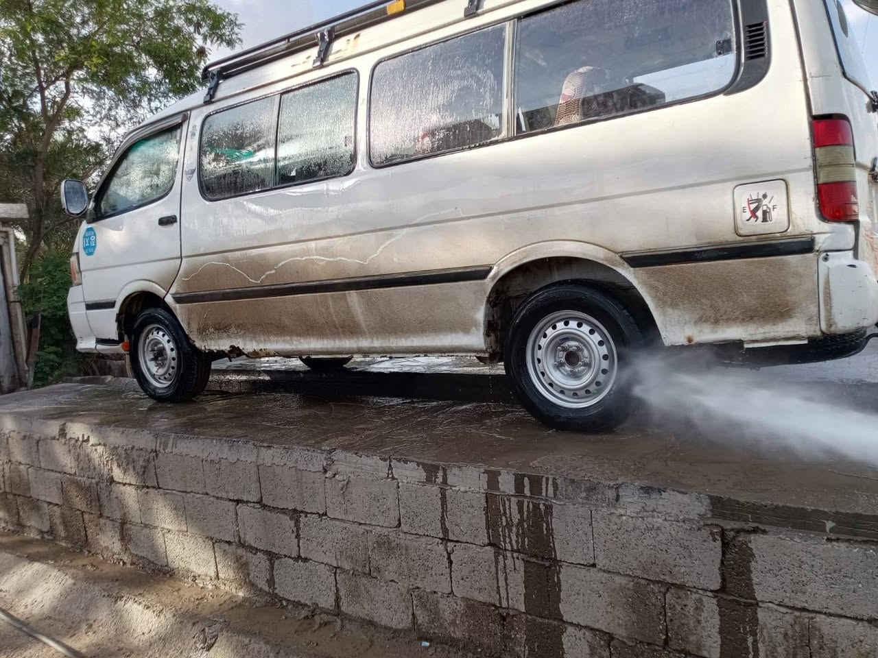 سلام عليكم للبيع فتون للبيع موديل 14 رقم واسط السعر 55 وبيه مجال العنوان بغداد جسر ديالى الاتصال ***********
***********
