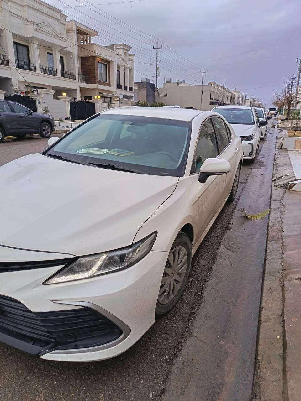 كامري ٢٠٢٣ هاي بريد تكسي دبي عام بوياغ بي ناو گرتن هةردوو چاملخي دواوة و قباغ سندوقي گوراوة بي مصرف ٤ تايةو ويلي تازةم بو كريوة سعري ١٥٢ورقة مجالي تيداية *********** أربيل, العراق
