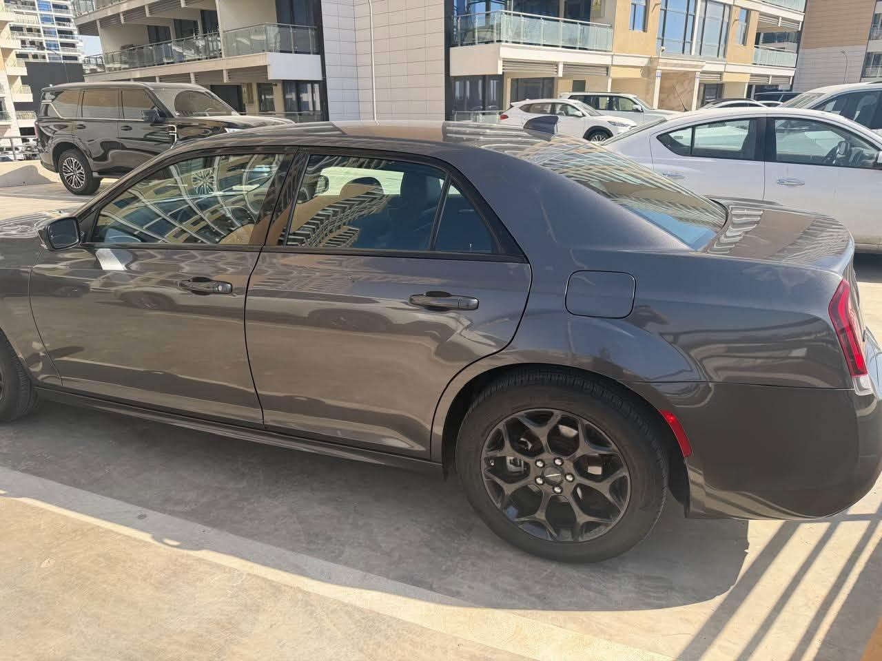 بيع سريع 228 ورقه 
اوباما 2022 السياره جديده كلش مال بيت 
وارد كندي بيها ضربه با بنيد ومبدل 
كير مكينه مكفول V6 بصمه شاشه كراسي كهرباء وتدفئة 
رقمها بغداد باسمي مكان المنصور 
ماشيه 38 الف تخم تاير جديد 
***********
