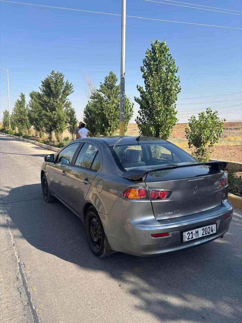 Lancer 2017 مەکینە بچوک سۆنەرم داناوە مواسەفات خلیجی ناو زەرد ١٨٧٠٠٠ کم ڕۆیوە گێرو مەکینەی نەکراوەتەوە سەنەوی تازەیە ڕەقەمەکەی لەگەڵ نیە شوێن سلێمانی 
*********** السليمانية, العراق

