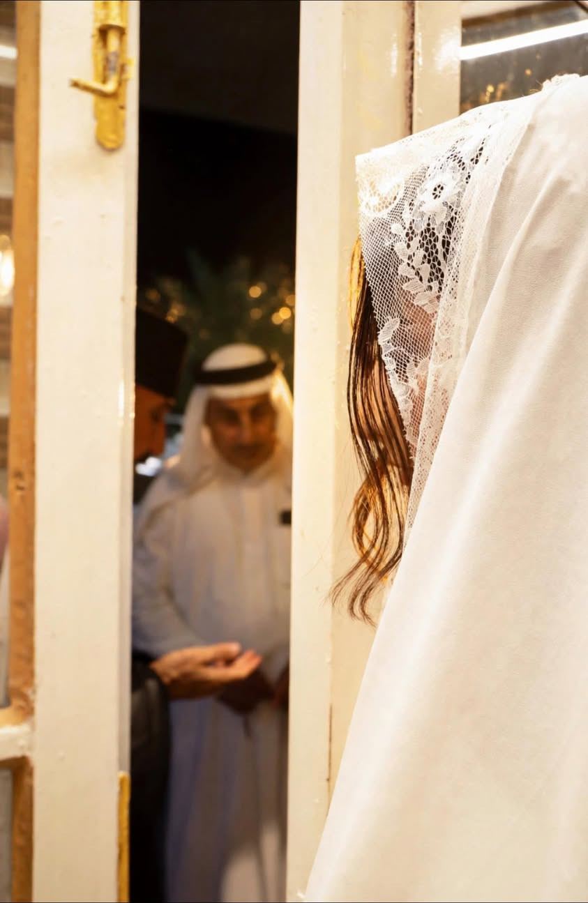 ملك انا 🤵🏻💍👰🏻‍♀️.

جلسة تصوير مهر📷✍️

للحجز والاستفسار تواصل ع الخاص او الاتصال بالرقم ***********

المصوره فرح

