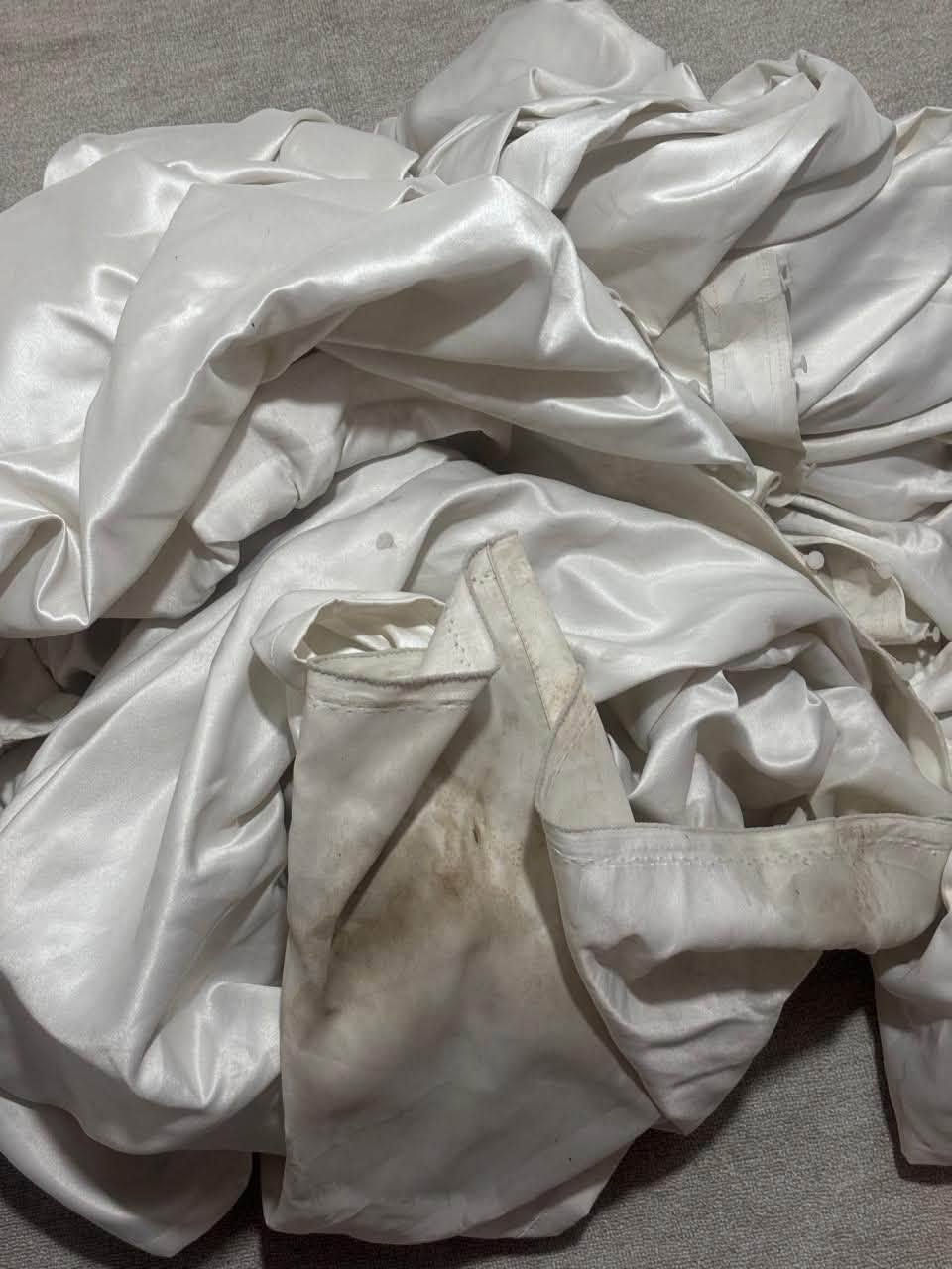 ملابس • نظيف