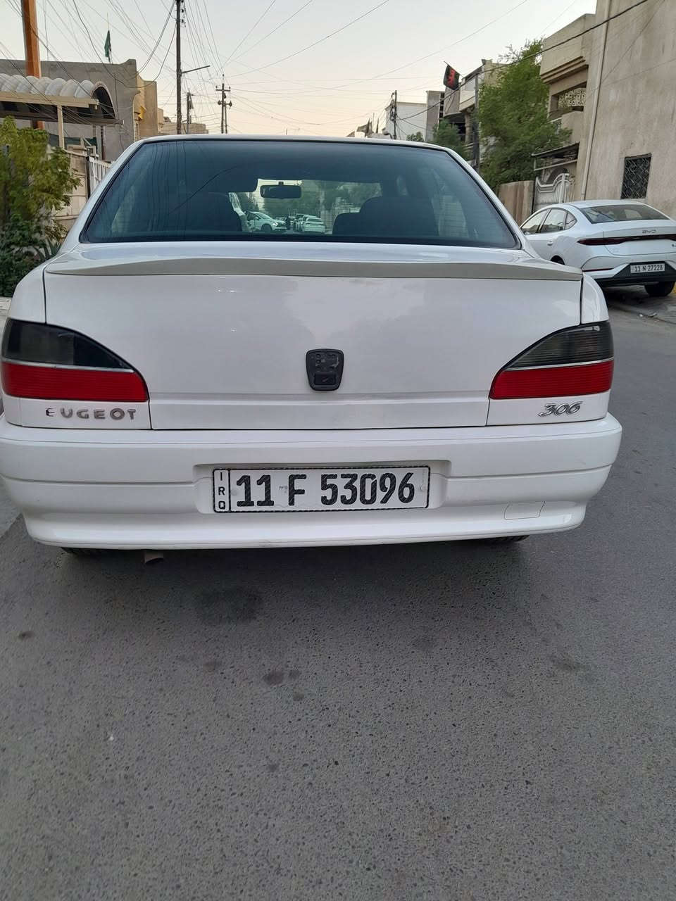 بيجو ٣٠٦ موديل ٢٠٠٣ تبريد صبغ بنيد وباب خلف السائق محرك وكير جديد تخم تاير بأسمي سنويه٢٠٣١ السعر ٥٠ ورقة وبيها مجال ماشية ١٣٠ رقمي ***********
