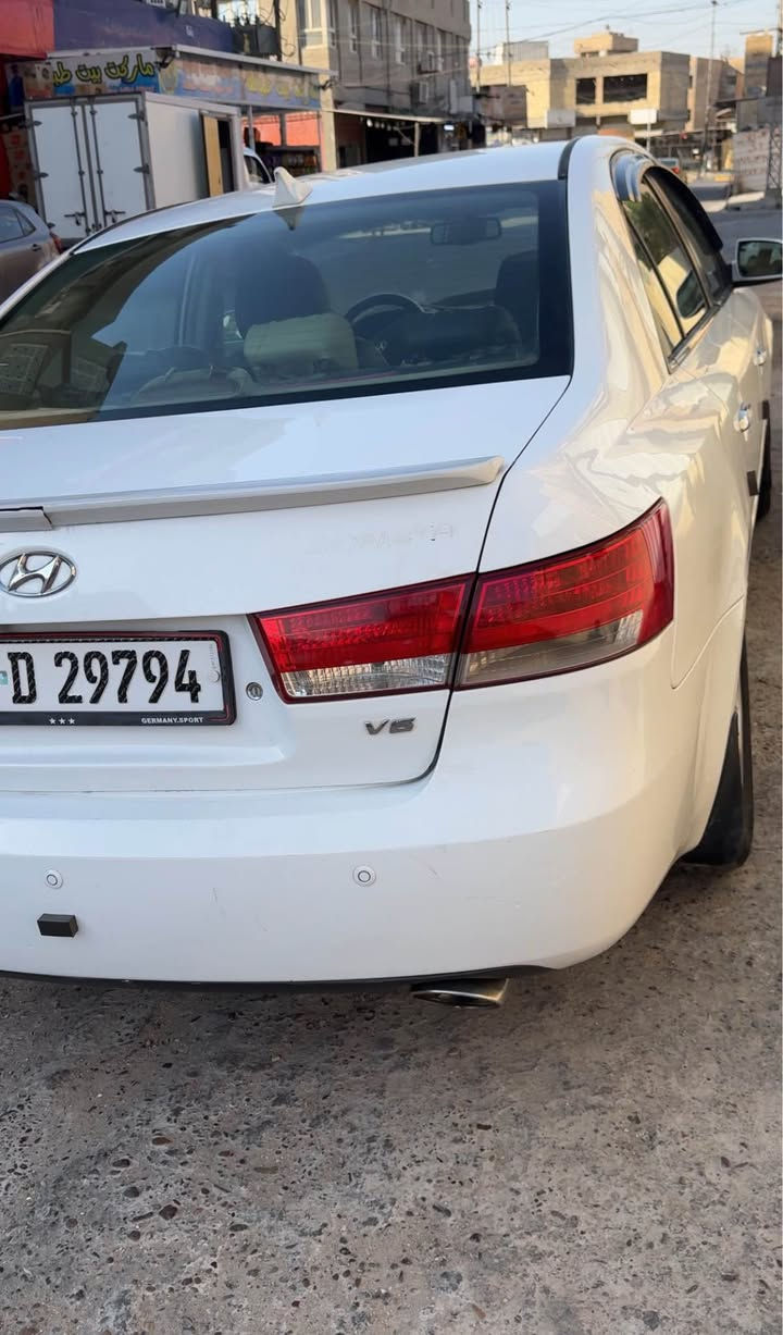 سوناتا 2006 خليجي محرك 3300 (6سلندر)
كير محرك بشرط مناقصها اي شي منضومة تبريد من ال الالف للياء جديده لوك بالباكيت ( تبريد ثلاجه) تايرات جدد حداديه قبل 3 اشهر مبدل الها ادامه كامله من فيت بم ونوزلات وبلكات ومجاول كل سنه اسويلها ادامة . تاخذها وتدعيلي سونار المندلاوي موضح بالصور البارد الي موجود شي بسيط كلش الصبغ الجزء الي بالجنطه جهة الرقم والامامي الجاملغ وشويه من البنيد ربعه ملاون مكاني بغداد السعر 82$ 
*********** واتساب بغداد, العراق
