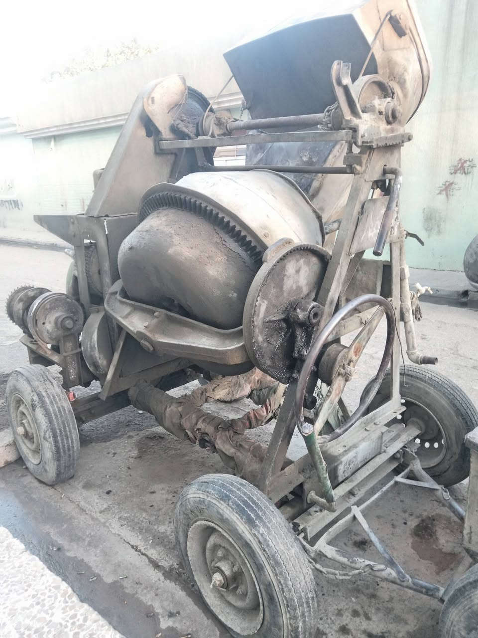 خباطه للبيع
السعر مليونين او نص بي َمجال
الاتصال ***********
