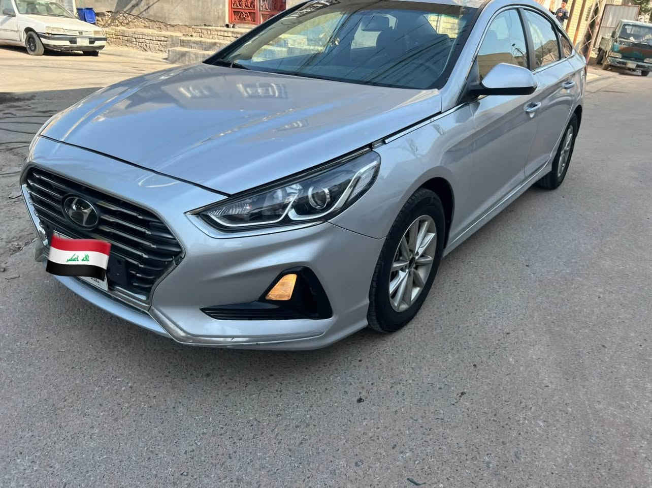 يالله سونتا قرش موديل 20 اصل غاز سياره كارتون طك فلين جاهزه من كلشي كير مكينه تبريد حداديه سياره كصه جنطه ادوات ادوات ادوات السعر 51 بيه مجال حك جيه خابر وتدلل لاستفسار ‏***********‏
