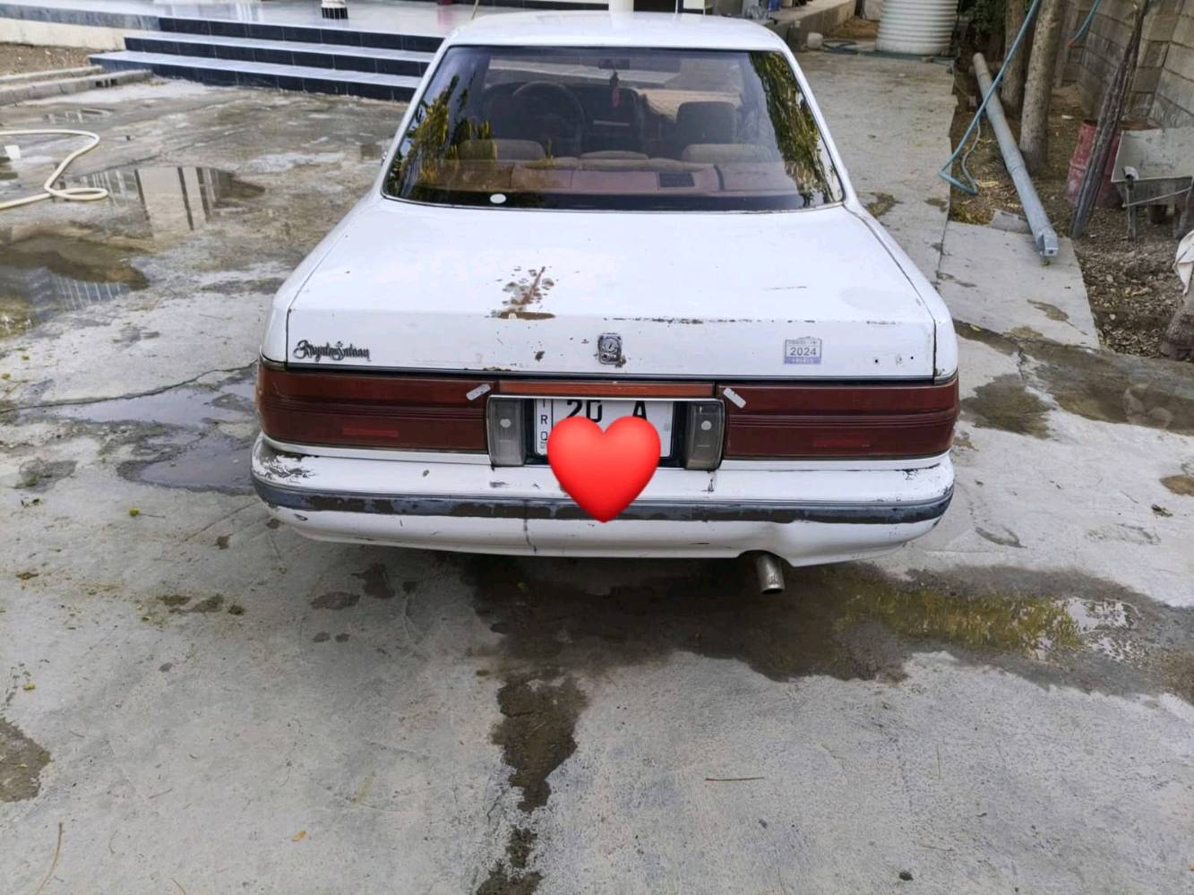 هارتوب موديل 90 رقم ديالى انكليزي مكفولة مكينة وكير وكص ونقل كفاله حدادية خلفي وامامي جديد
تخم تاير بكلايتات جديد مازدات وزنون عالي ناصي جديد ***********