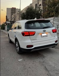 سورنتو ٢٠١٩ • ٦ سلندر ٣٥٠٠ • ٧ راكب