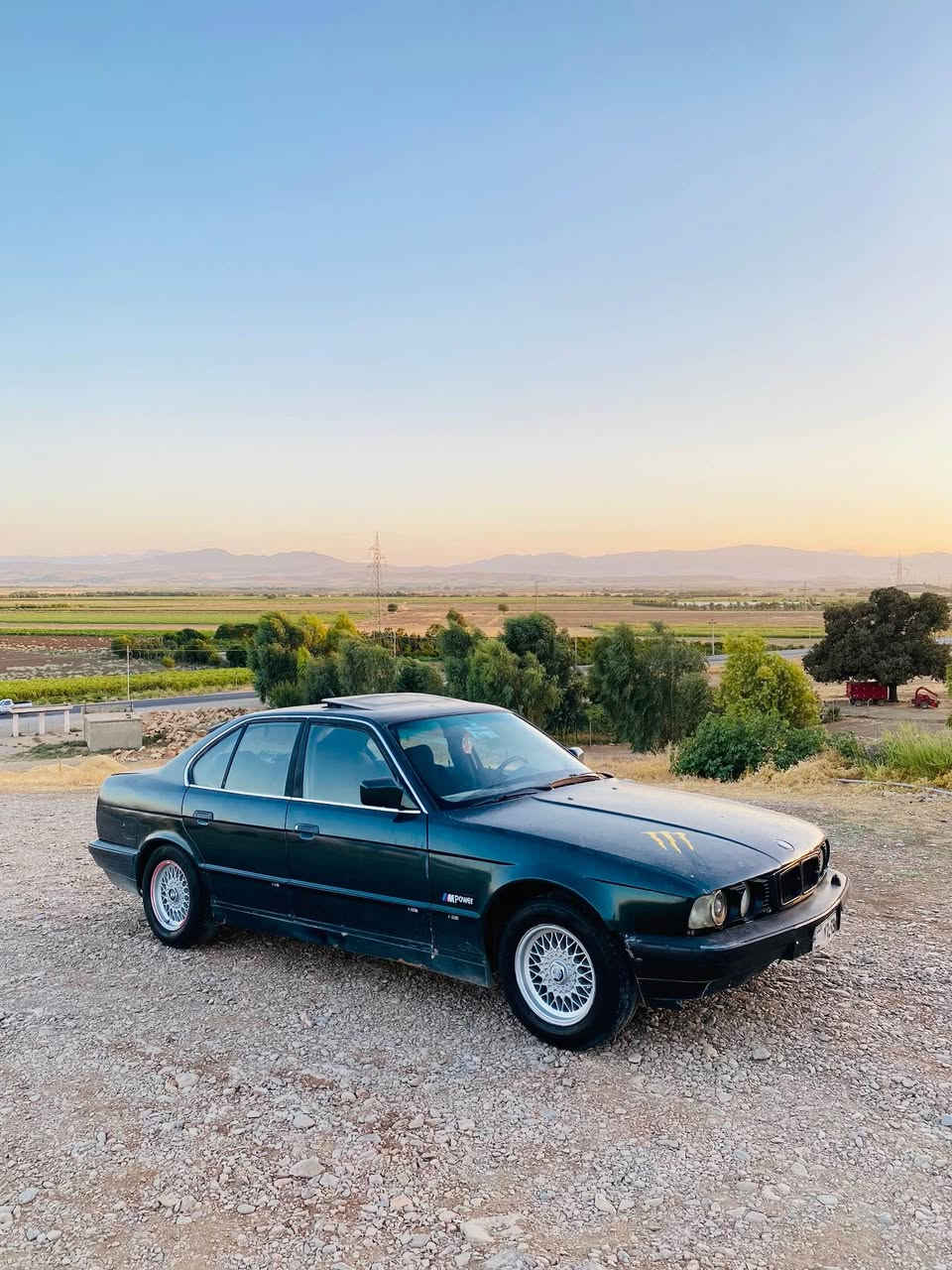 BMW

مەکینە 525 گێڕ عادی

گێڕو مەکینەو کارەبای بەشەرت

مۆدێل 1992

دەبڵ ئێرباگ

موسو براوە بەشەرت

سەنەوی سەوز

تەبرید لەسەر سویچ ئیشی نەکرد نەتەوێ

لایت زینۆن 

25 گەلاو مەجال

شوێن دەربەنیخان

***********

مشتەری نیت سەرم مەیەشێنە

گۆڕینەوەش ئەکەم لەسەر دلگرتن دار بنديهكان, السليمانية
