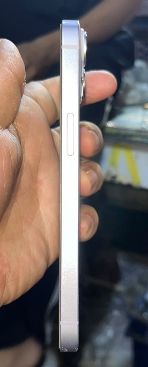 ايفون 14 • بطارية ٨٨٪ • مكفول