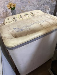 ثلاجة • غسالة • غرفة نوم