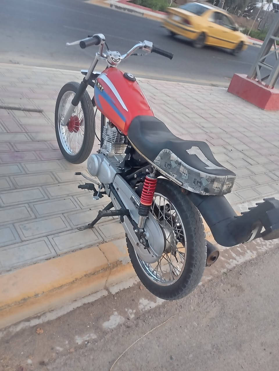 مكينه مفتوحه • معدل • رقمي