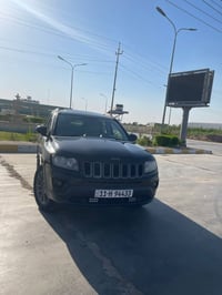 جيب كومباس • ٢٠١٧ • حادث