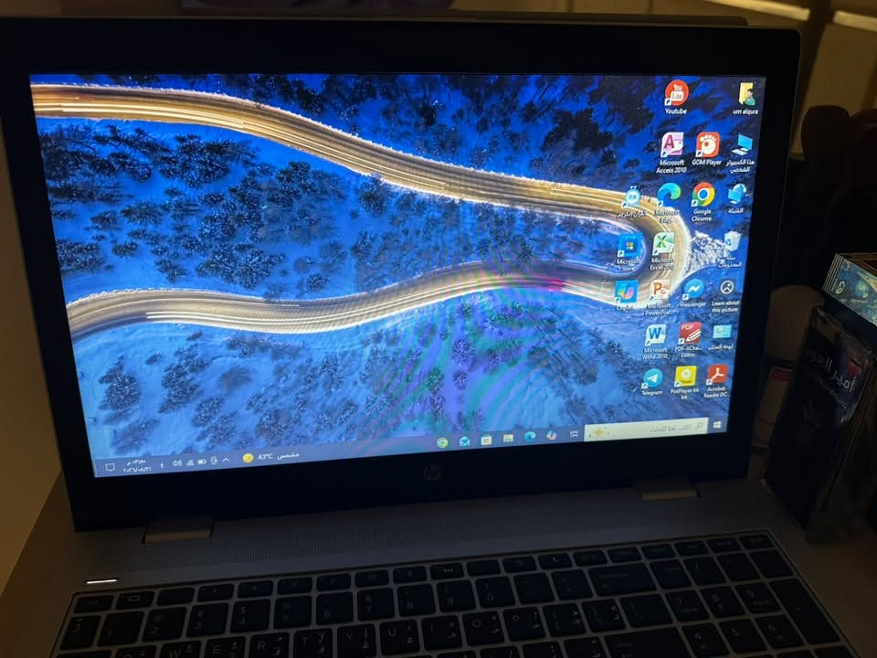 لابتوب ph
جيل ثامن 
معالج core i5
ذكرها ٢٥٦
رام ٨
حجم شاشه ١٥.٦
يدعم بصمه يد 
كبيورت ضوئي 
يدعم جميع منافذ 
يشغل جميع برنامج هندسيه ودراسه وايضاً ألعاب متوسط بشكل متاز
سعر ٣٨٠ بيه مجال 
***********
