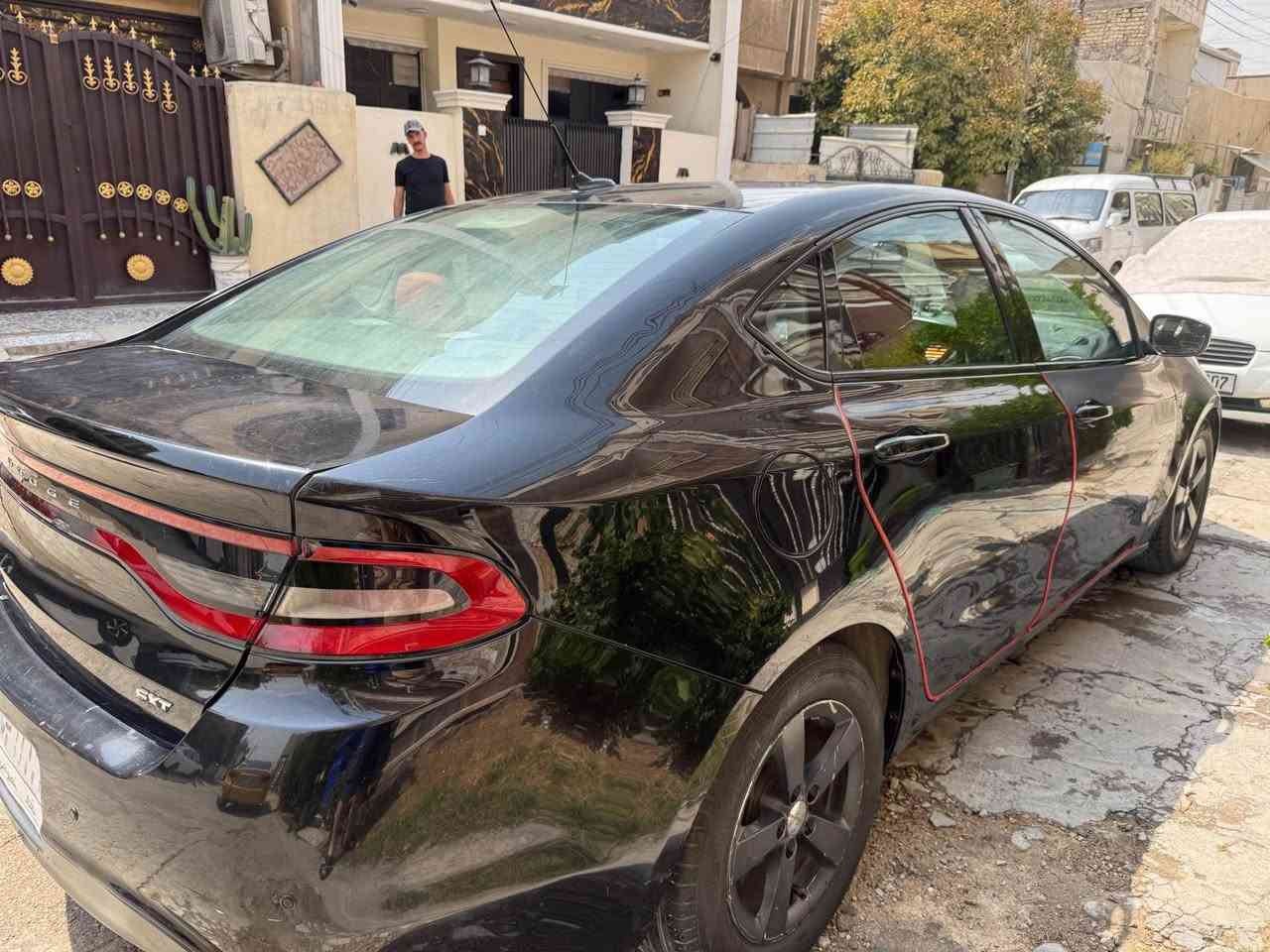 السلام عليكم 
للبيع دوج دارت موديل 2015 رقم بغداد بأسمي سنوية جديدة بيه منظومة غاز تكدر تبقيه او تشيله براحتك صدرهة تعبان يحتاجلة تبديل للامانة،، حادث جاملغ وبنيد صور الحادث ماعندي 
مكان السيارة بغداد / الكرخ 
السعر 65 $ وبيه مجال ان شاء الله 
للاستفسار اكثر اتصل ع *********** بغداد, العراق
