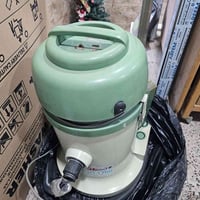 مكنسة كهربائية • فيها مجال
