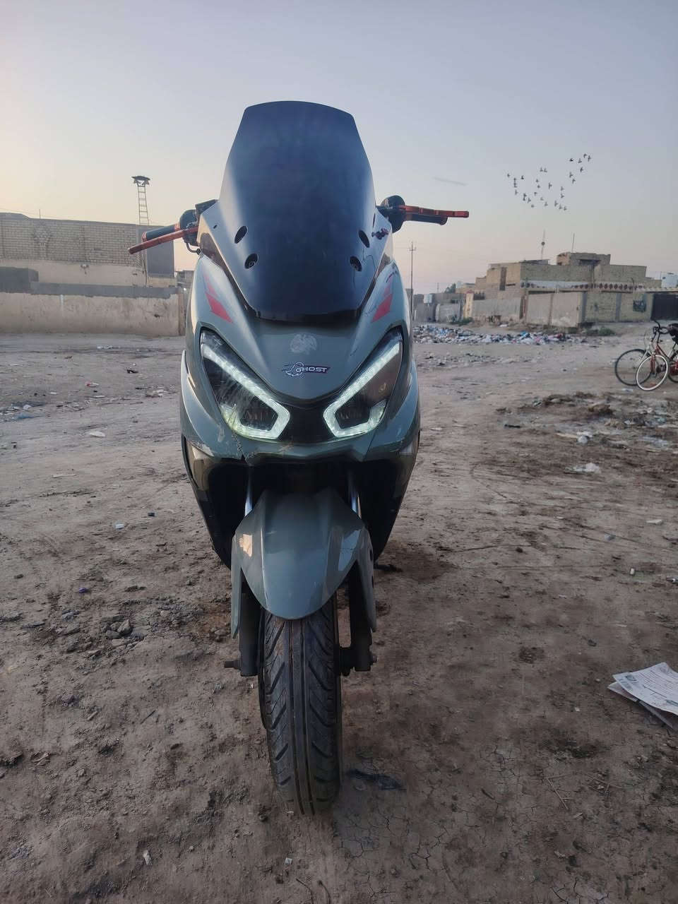 ***********          400
