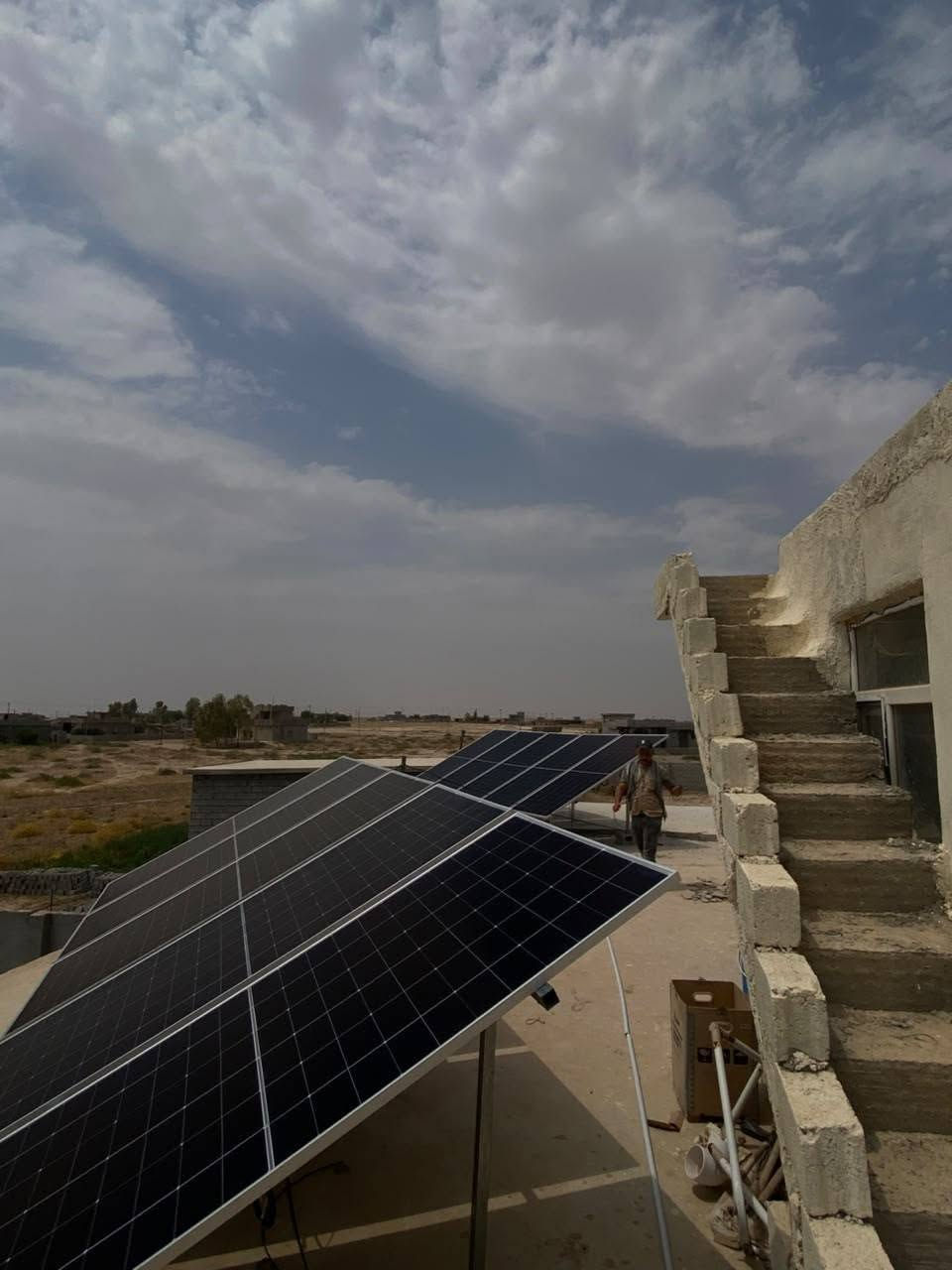 ☀️ شركة النور الهندسية للطاقة الشمسية ☀️

✨ التميز في الأداء… الرقي في التصميم ✨

نبارك لأهلنا في ناحية الزاب قرية الزراريه تنصيب منظومتهم الشمسية الحديثة 🌿⚡
ونسأل الله أن يبارك لهم فيها ويرزقهم خيرها 🌸

💡 هل تبحث عن الطاقة الذكية؟
نحن نقدم لك الحل الأمثل بجودة عالية وتصميم أنيق يليق بمنزلك.

🔋 مميزات المنظومة:
✔️ إنتاج 20أمبير نهاراً
✔️ 20أمبير  تجهيز لمدة 6 ساعات بالتناوب مع الكهرباء الوطنية
✔️ نظام ذكي للتبديل التلقائي 🔄

🛠️ المواصفات الفنية:
🔹 انفيرتر 12kw عالي الكفاءة نوع فلستي التعريف(ضمان 2 سنوات)
🔹 ألواح شمسية (10 لوح × 645w) 
نوع Longi Hi-MO X10
🔹 بطاريات TAICO Grade A سعة 16KW العدد 2 المجموع 32kw 
  • عمر تشغيلي حتى 8000 دورة
  • ضمان 10 سنوات
  • شاشة ذكية 📱

🔹 هياكل حديدية مقاومة للصدأ
🔹 كابلات أصلية + وصلات MC4 عالية الجودة

🎁 عروض خاصة 

🛡️ شعارنا:
ثقة | أمان | استفادة ⚡

📍 العنوان: الحويجة – قرب الدفاع المدني
👷‍♂️ الإدارة: المهندس علي حسين

📞 للتواصل:
📱 اتصال: ***********
💬 واتساب: ***********

✨ اختار الصح… اختار شركة النور الهندسية للطاقة المتجددة

