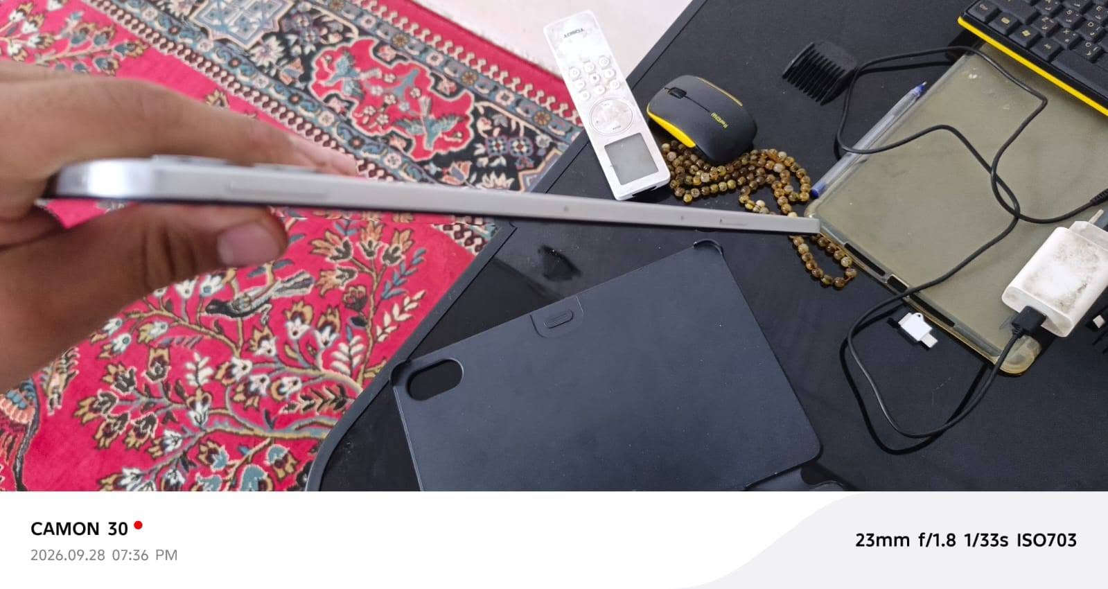 السلام عليكم متوفر ريدمي باد 2 برو ذاكره 256 ملحقاته كامله الجهاز بي ضربه بسيطه ممأثره السعر 450 
للاستفسار *********** مكاني المجف

نص مكتوب في الصور:
- CAMON 30 2026.09.28 07:35 PM 23mm f/1.8 1/50s ISO543
- CAMON 30 2026.09.28 07:35 PM 23mm f/1.8 1/50s ISO603
- CAMON 30 2026.09.28 07:35 PM 23mm f/1.8 1/33s ISO1578
- CAMON 30
- 2026.09.28 07:36 PM
- 23mm f/1.8 1/33s ISO1393
- CAMON 30 •
- 23mm f/1.8 1/33s ISO1079
- CAMON 30 2026.09.28 07:36 PM 23mm f/1.8 1/33s ISO703
- CAMON 30 2026.09.28 07:36 PM 23mm f/1.8 1/33s ISO946
- CAMON 30 2026.09.28 07:36 PM 23mm f/1.8 1/33s ISO895
- 23mm f/1.8 1/33s ISO1117