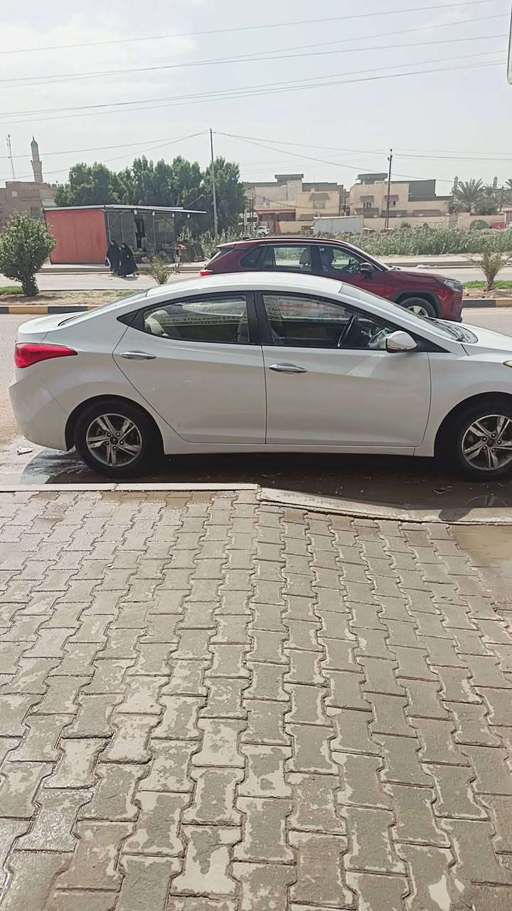 النترا ٢٠١٢ • ١٦٠٠ • اوتوماتيك