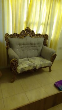 تخم • نضيف • قرب جامع النداء
