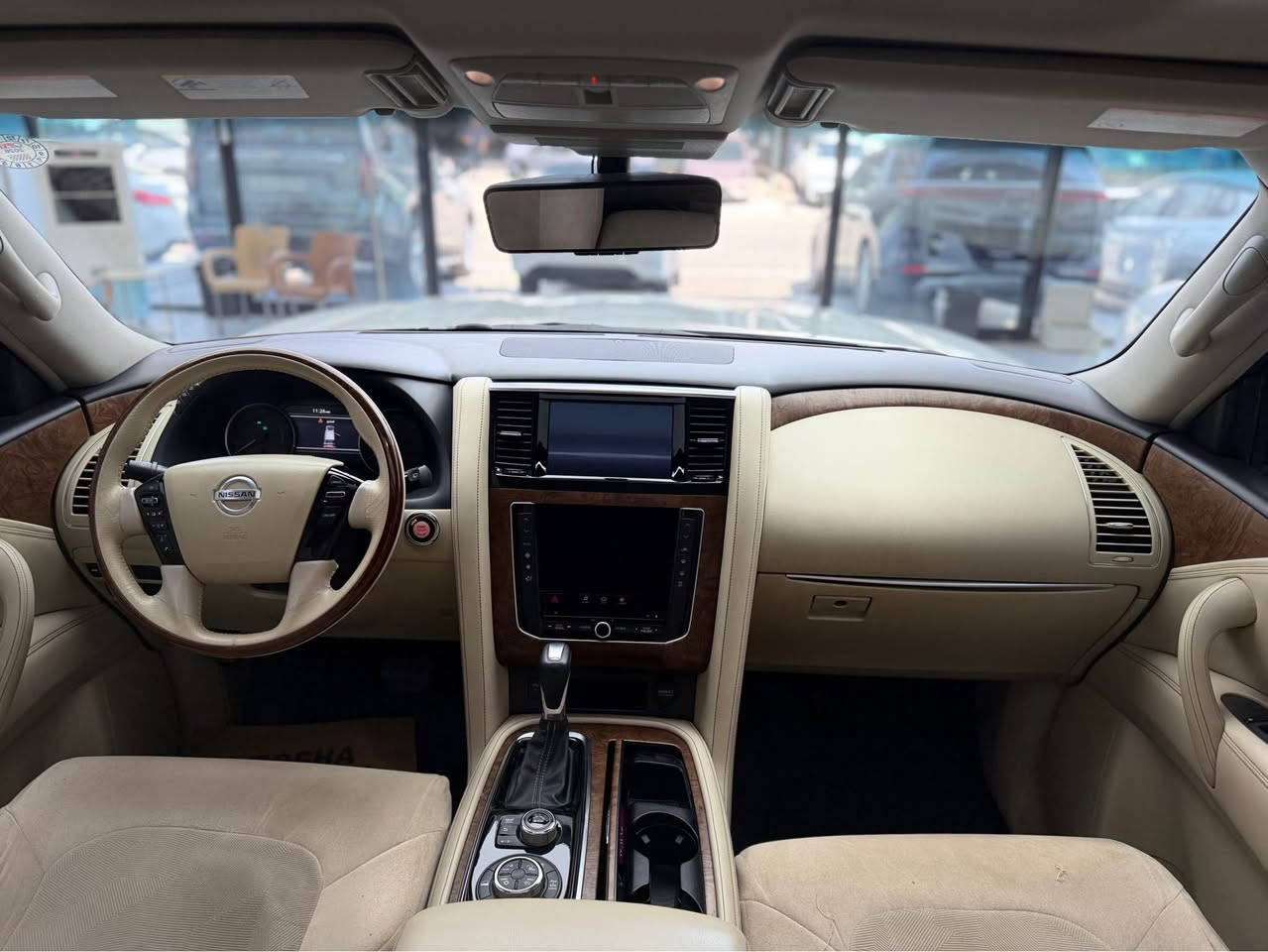 نيسان باترول 2020 V6  خليجي SE كفاله بدون صبغ مكان أربيل شركه مصطفى كارس بيع مراوس سعر 345 ورقه 
***********/*********** أربيل, العراق
