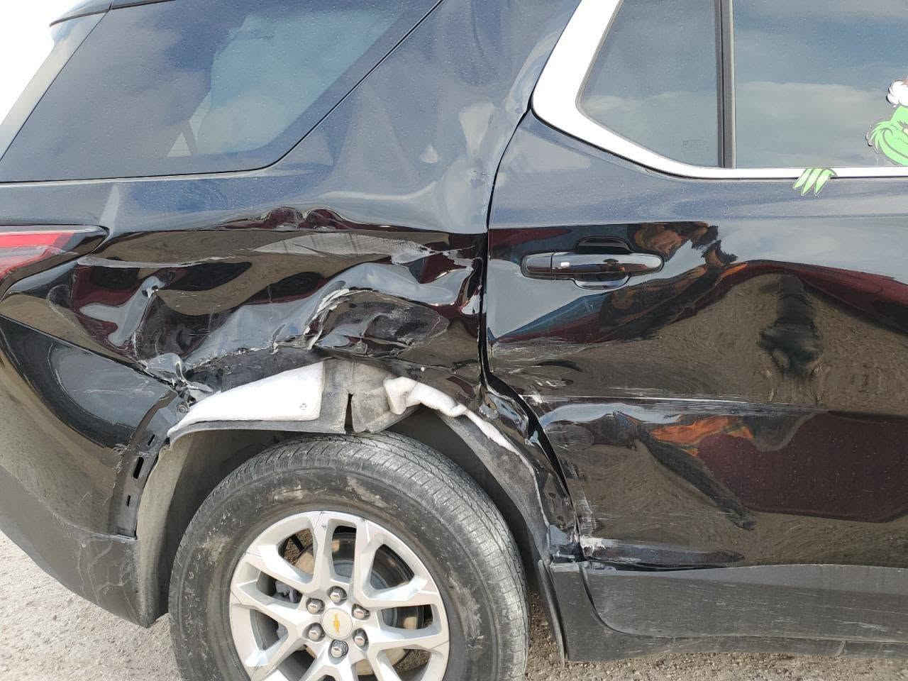 السلام عليكم
مكلف بل نشر 
للبيع فقط ترافيس
موديل 2023
وراد امريكي ضربته كلش خفيفه 
السياره توه داخله رقم بصره بسمي
مواصفاته  LT
سياره كلش جديده 
ماشيه72000  ألف 
السعر 250ورقه وبيه مجال 
كامره خلفيه
شاشه 
رادار 
نضام مسار
هوايه بيه مواصفات والجناي يعرف مواصفاته 
مكان السياره البصره العاليه

***********
