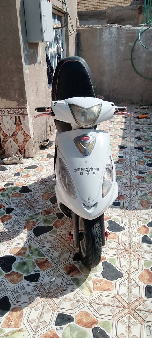 للبيع كامكو بوليس مكينه 150 فحل موديل 12 سعر 550-وبيه مجال الشراي
***********
