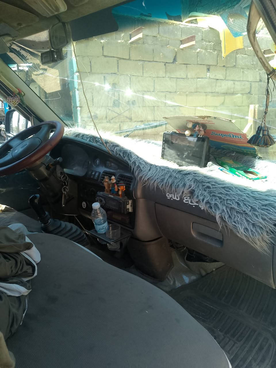 سلام عليكم 
كية بريجو  موديل 96 كير  ومحرك مكفلات اكسن/  بور ومسط جدد 
وداخل انصاف شاشة  امامية ودفدي خلفي ودشكام  وبردات سيارة البادية قطرة صبغ مابيها عوزها صبغ حجل  رقم انكليزي صلاح دين أجرة  53بيها مجال ***********@عنوان كوفة العباسية
