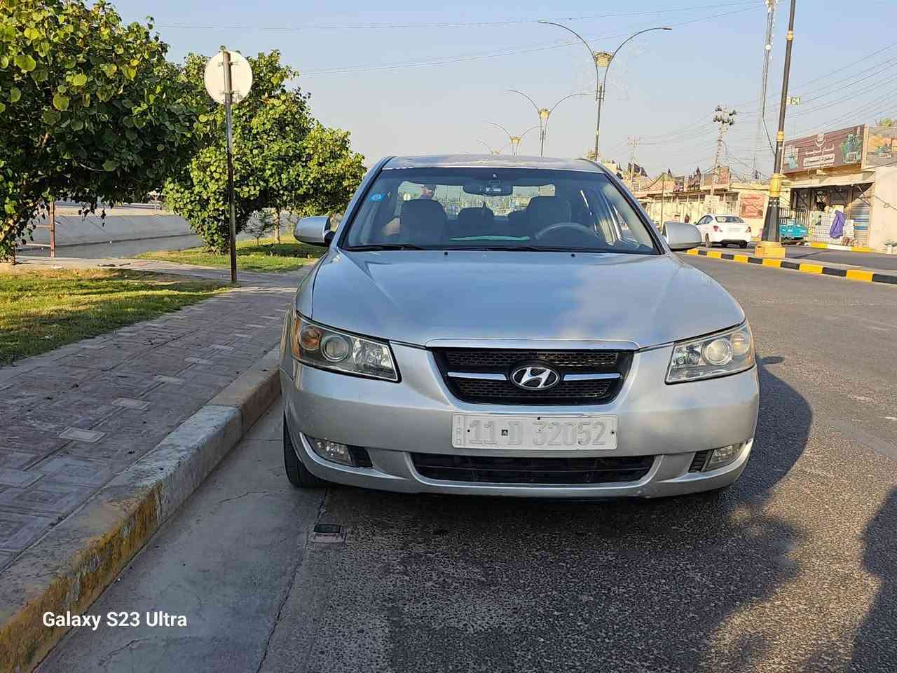 السلام عليكم
سوناتا 2008 للبيع رقم بغداد دولي باسمي وارد امريكي حادثها جاملغ خلفي ومصبوغة حزام جمالية  محرك 6 سلندر  فول مواصفات لمتدد محرك كير حدادية تبريد كله جديد ترايك للبصرة  دواخلها حلوة سيارة نظيفة واحلة من الصور  سعرها 85 وبيه مجال قليل مكانها كربلاء شارع السيدة زينب قرب فندق البارون رقم التلفون ***********
