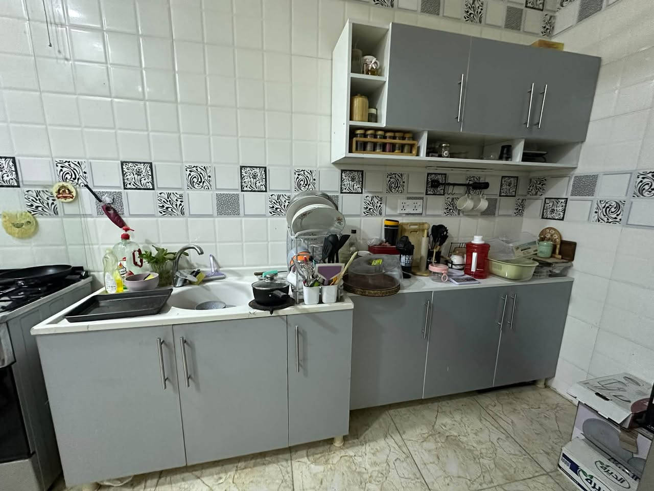 سنتر بوينت • كاونتر MDF • سطح كوارتز