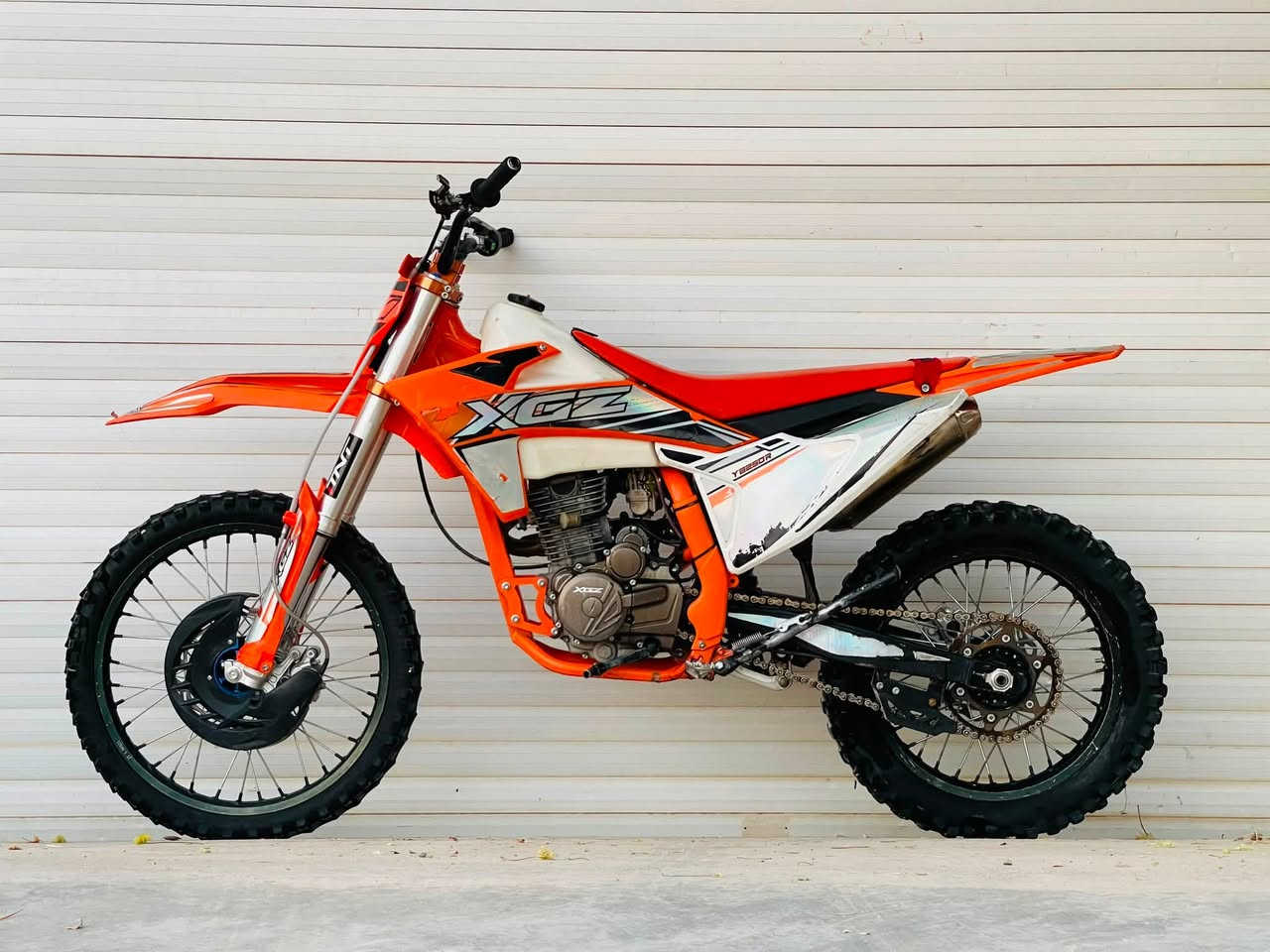 سلاو براياني ئةزيز
ئةم k26 بؤ فرؤشتن 

يان گؤرينةوة بة (rmz_kews_ktm_crx350)  

مؤديل ٢٠٢٤

مةكينة ٢٥٠ 

٤ وةلف

٥ گير 

بؤ عةيب مةپرسن

برغوو بة برغووي بةشةرت 

 نمونةي جواني و قوةت 

سعري ١٠ گةلا و نيوو ) 

رجائةن مةعامةلة قفل ناكةم موشتةريت وةرة سةيريكة و مةعامةلة دةكةين  

بةپيي توانا خاترت دةگرم

 شوينم نزيك كةلار

***********

***********

