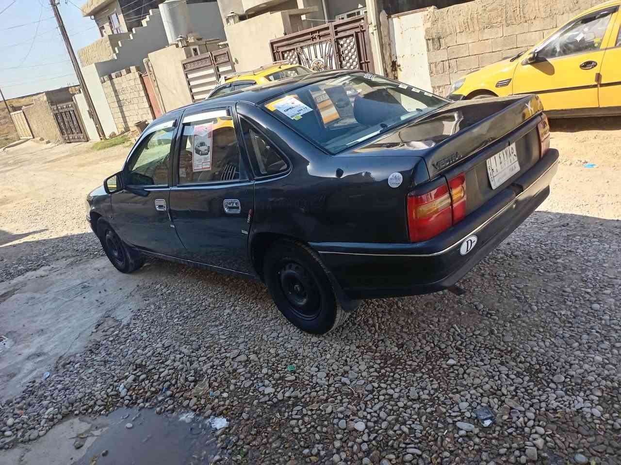 اوبل فيكترا للبيع موديل 1992 سنويه بسمي مشروع وطني لحد 2031 محرك 16 كير محرك شرط لا صرف لا بخار استيرن باور سقف سلايت كاهربائياته شغال رقم دولي تستلم شرط الوكاله و التحويل ملاحظة السياره بدون ضربه و بدون خياس مكان السياره كركوك السعر 35 للاستفسار ***********
