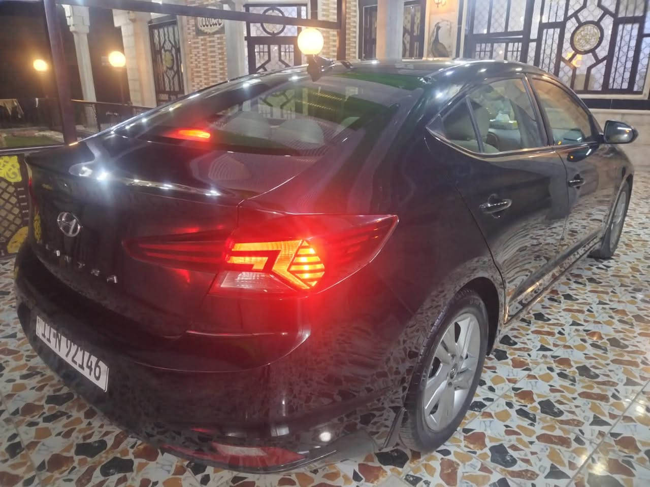 هونداي النترا ٢٠٢٠ 
وارد امريكي محرك ٢٠٠٠ دوش مكفول
كير اي تي مكفول
رقم بغداد ماشيه ٤٨ ميل 
حادث امريكا جاملغ جهه السايق بدون دواخل 
وبالعراق طخه بالباب الخلفي ومبينه بالصور منزلها 
مواصفاتها اشاير مري ورادار 
تبريد مناخين 
السياره جاهزه من كلشي سعرها ١٣٣ وبيها مجال
***********
