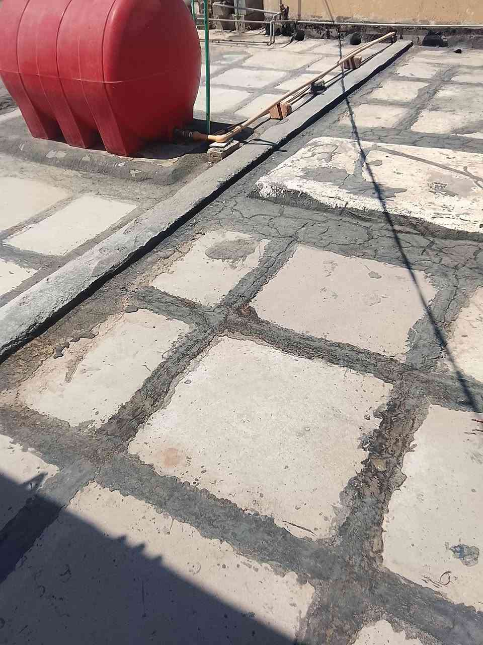اسلام عليكم اخوان وياكم ابو ليث نشتغل ماستك ومادة الصطح واجوينات وصبغ الشقق رقم الهاتف ***********
