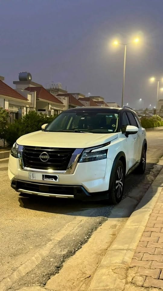 سلام عليكم
نيسان پاتفندر 

فوووول الفول بلاتنيوم

موديل 2023

Platinm

يعني فول 

VIP
 السعر 280$ وبيها مجال

بیه قبق صندوق صبغ

ماشيه 50 الف ميل

للستفسار ***********
