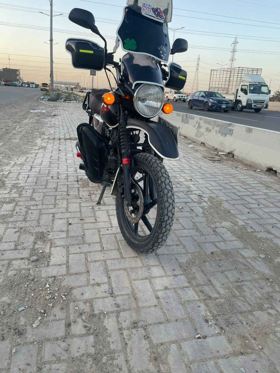 دراجه بوكسر 22 بشهر ال 12مرقم بغداد رقم نكليزي ب اسمي ما بيها نقص برغي دراجه تطلع بيها ترايك للبصره عنوان دراجه بغداد المنصور ***********
