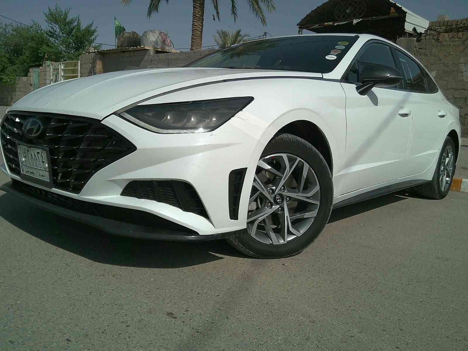 السلام عليكم  سوناته للبيع موديل 2023
سياره وارد امريكي  مكفوله من عده جوملقات
مصبوقه والبنيد امبدل  رقم بغداد  
سعر 145وبيه مجال
مكان واسط الصويره ***********
