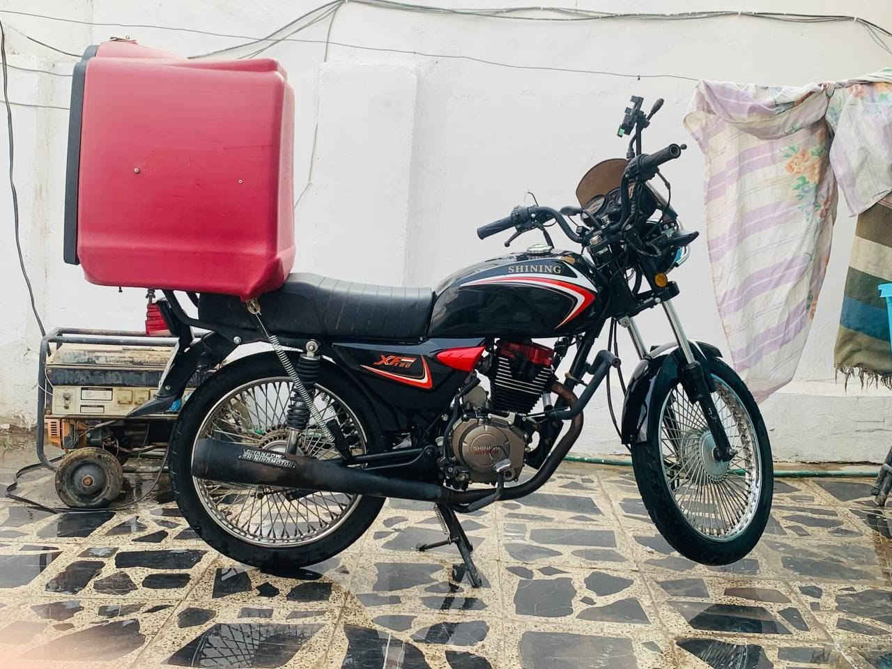 شاينك للبيع موديل ٢٣ مرقم قادسية باسمي دراجة جاهزة ونضيفة السعر مليون و ٤٠٠ وبيها مجال مكاني الديواينة ***********
