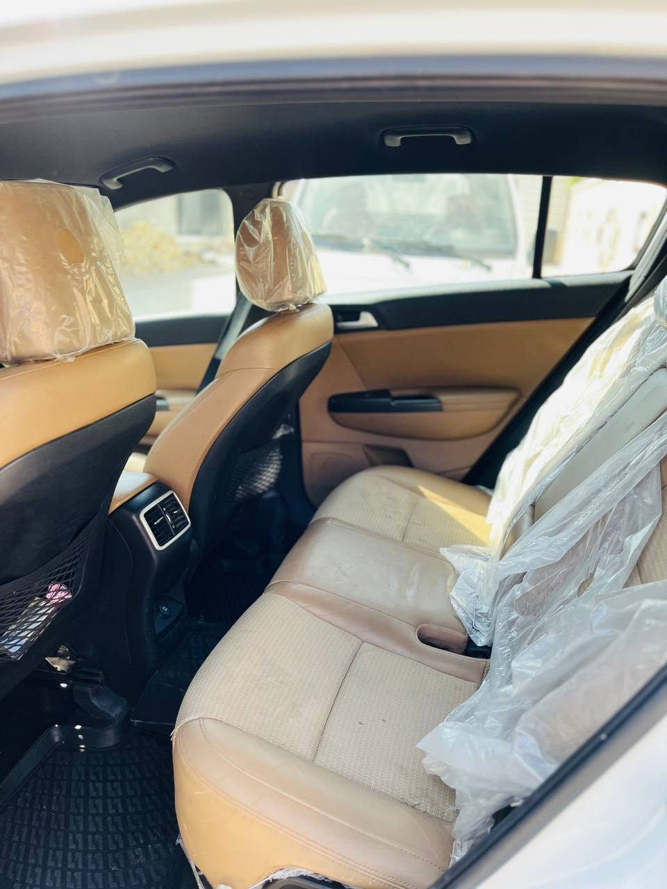 🔥 كيا سبورتج للبيع 🔥

موديل: 2020
لون: أبيض غير محدد
محرك: 2000 

🚘 سيارة نظيفة ومرتبة، استخدام شخصي، جاهزة للفحص بأي مكان، وما بيها غير الخير إن شاء الله.

💰 السعر: 185ورقه وقابل للتفاوض 
📍 المكان: حله جبله

للاستفسار والتفاصيل :***********
سونار: مرافق الصوره بيها بعض الملاحضات
