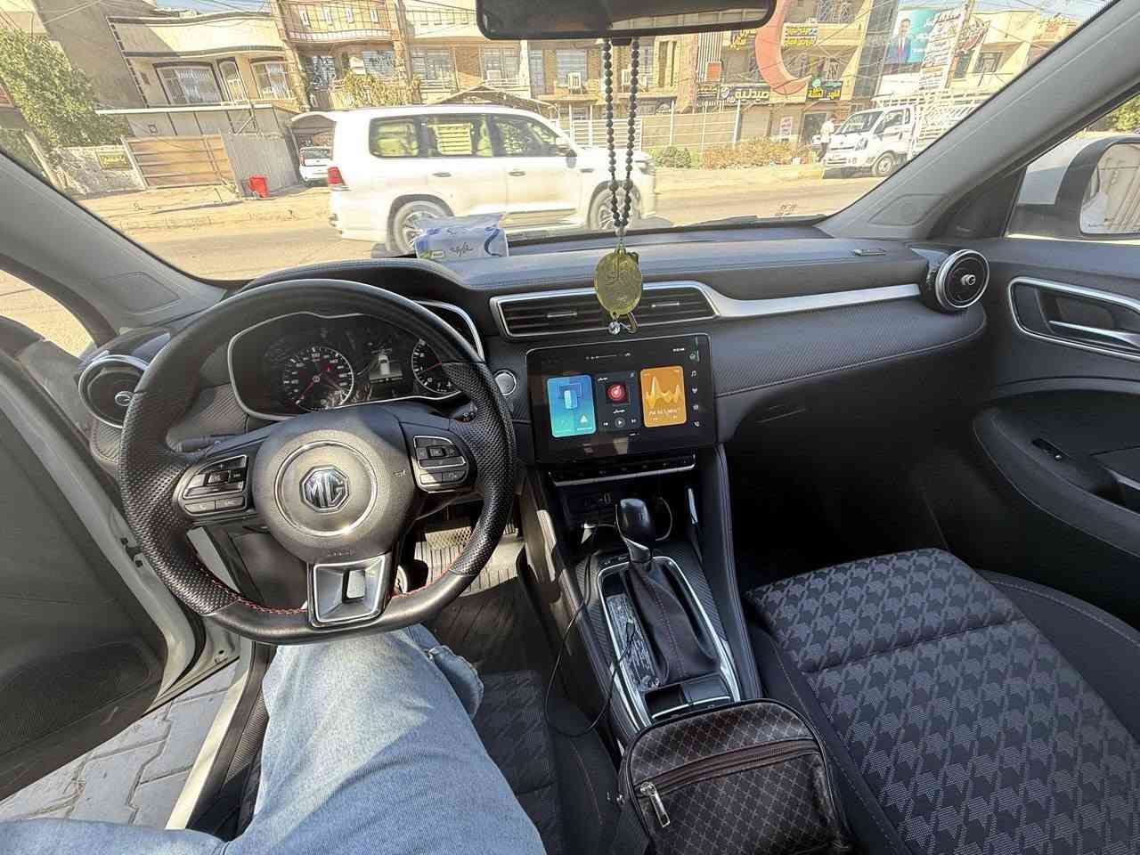 Mg zs 2024
ماشية 41500
سيارة بصمة  
شاشة  
كامرة خلفية تحكمات ستيرن بصمة بلباب 
حساسات خلفيةشاشة معلومات تعمل باللمس 
أبل كاربلاي و أندرويد أوتو
تشغيل بصمة
تعديل المقاعد الأمامية يدوي
قطعتين تبريد 
 حساسات تاير 
ضمان سيارة بعدها بشركة  
سعر سيارة 110$وبيها مجال 
***********
