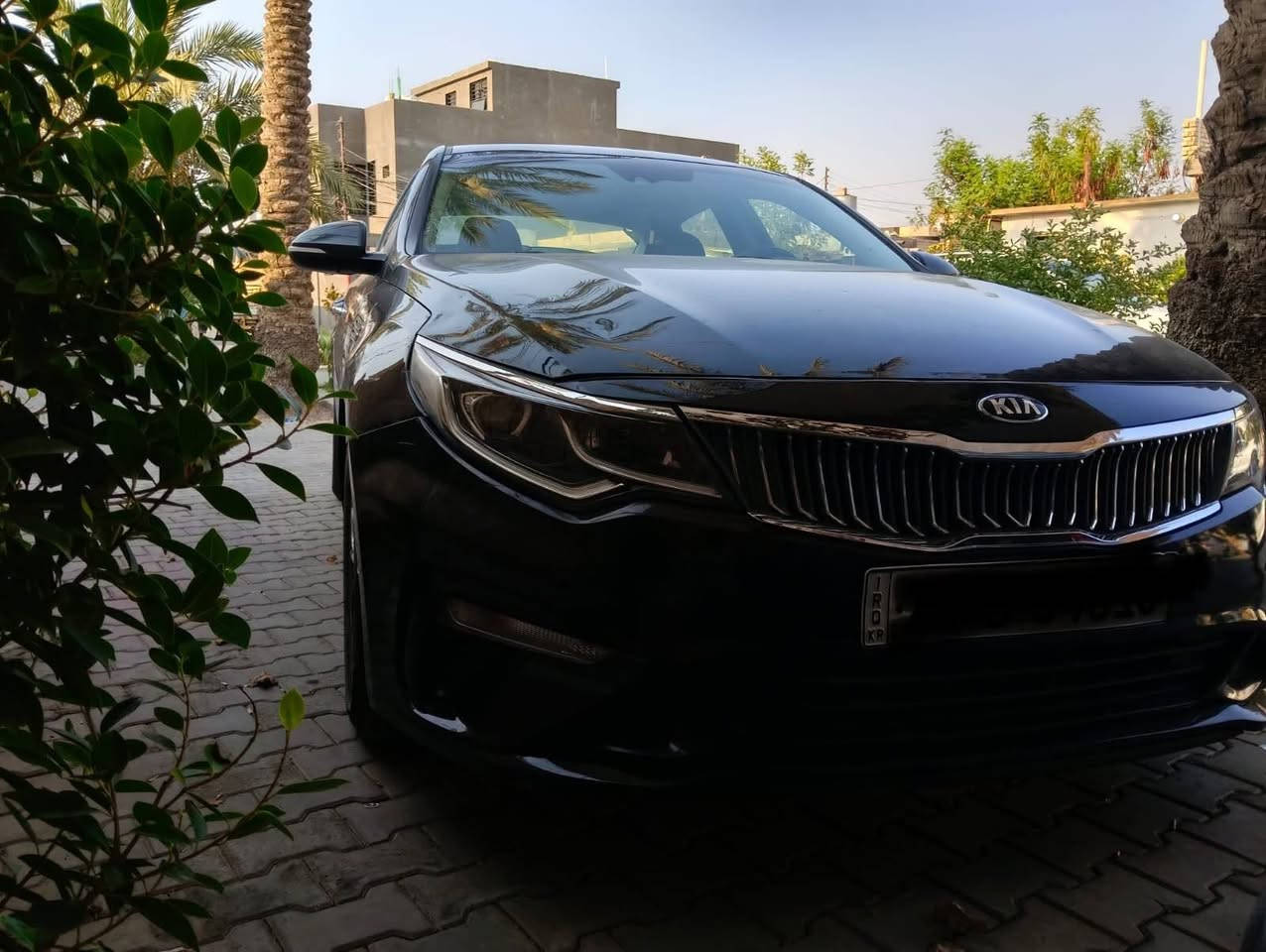 🚘 للبيع كيا أوبتما 2020 أمريكي 🇺🇸
السيارة نظيفة ومرتبة ومواصفاتها عالية، ومعلومة ومعروفة.

🔹 الضرر السابق:
چاملق أمامي وچاملق خلفي، والچاملق الخلفي مصبوغ كلين بأمريكا،وتبديل البنيد شركة وما عدا ذلك السيارة ما بيها أي مشكلة.

🔹 مواصفات السيارة:
• كامرة خلفية
• حساسات خلفية
• تثبيت سرعة
• توقف ذاتي
• رادارات جانبية
• تحديد مسار
• أنظمة أمان ومساعدة للسائق
• مواصفات عالية ومناسبة للاستخدام اليومي

السيارة مال جناية ومواصفاتها حلوة جداً.

💰 السعر: 125
والسعر بيه مجال للجادين.

الفحص على المشتري، والجاد يتفضل.
الله يرزق الجميع. 
مكلف بال نشر لحد يرسل خاص
***********
