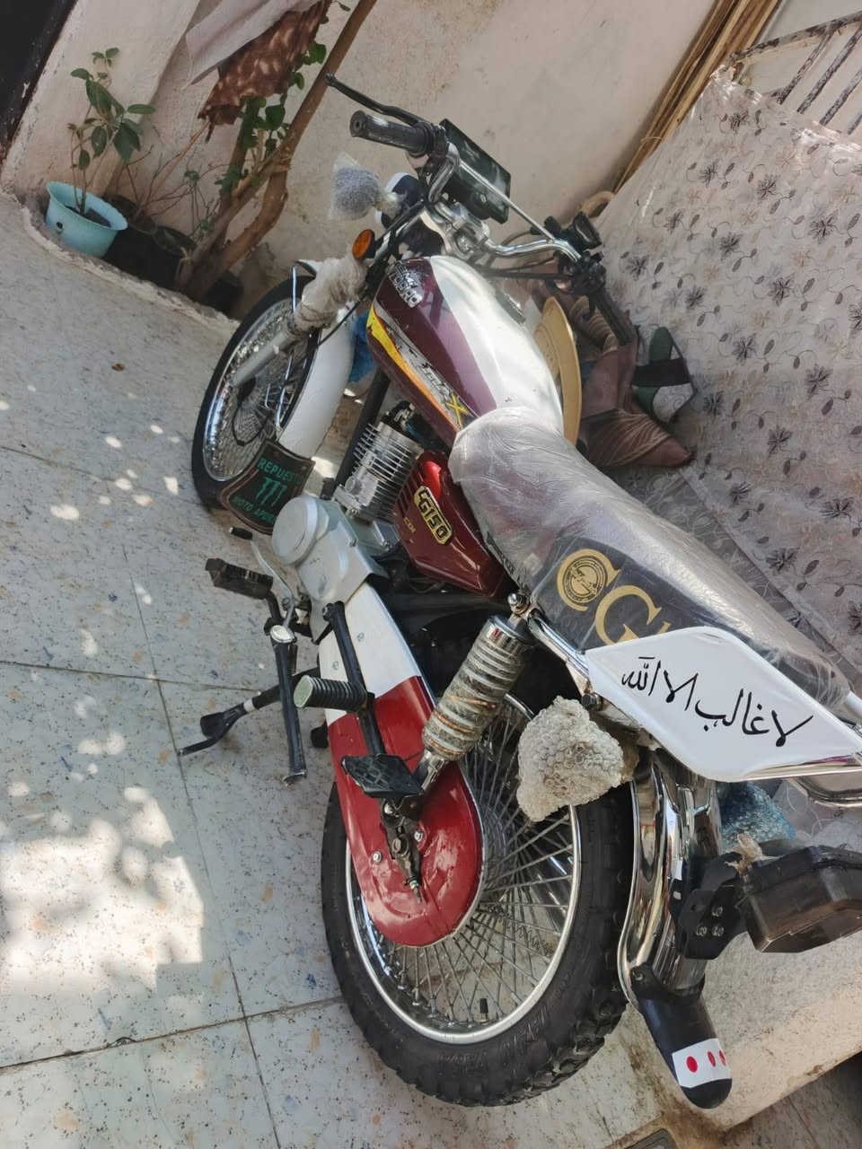 نامه برو موديل 2025 شاشه ايباد  مكينه شرط لاستيك مبدل شرط لا صرف ولا بخار فول نشاط كهربائيات شغاله من طول للطول دراجه بلاديه وياله مسطره دبلات فول تايرات جدد مناقصه شي سعرها 625 بيه مجال مكاني كركوك حي، الواسطي ***********
