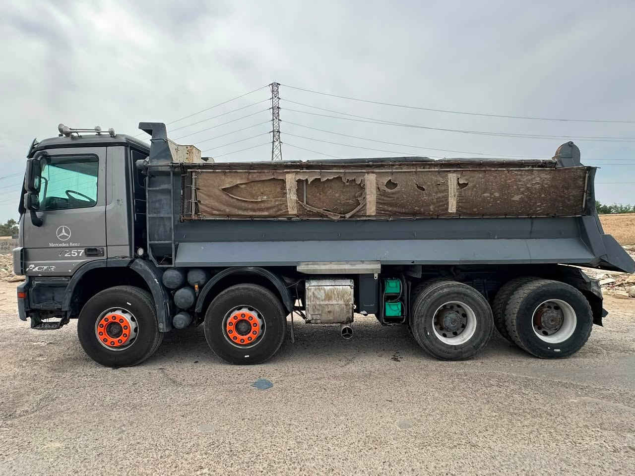 اكتروز • موديل ٢٠١٠ • مكينه ٤٨`,`شاصي ٣٨`,`كير كهرباء`,`بدون كلج`,`ادب...