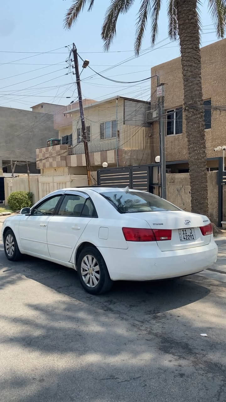 السلام عليكم سوناته موديل 7 خليجي 4 سلندر
2400 دوش سياره جاهز تبريد ثلج كير محرك حداديه تاخم تاير كهربائي كفاله 3 قطع صبغ اثر تكشير 
رقم بغداد الدولي مكاني بغداد حي الخضراء 
سعر  82  وبيها مجال تصال ***********
