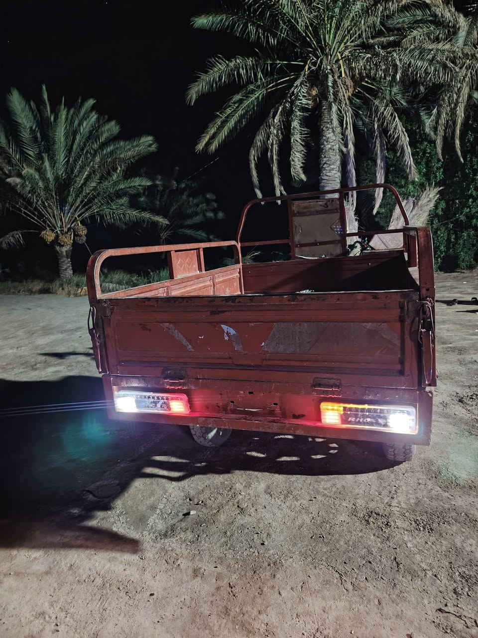 ستوته للبيع فحل موديل 14 كهربائيات شغاله مكينه٢٣ سلف الدراجه جاهزه مكان الديوانية /دغاره ***********
السعر.. مليون 50 وبيها مجال
