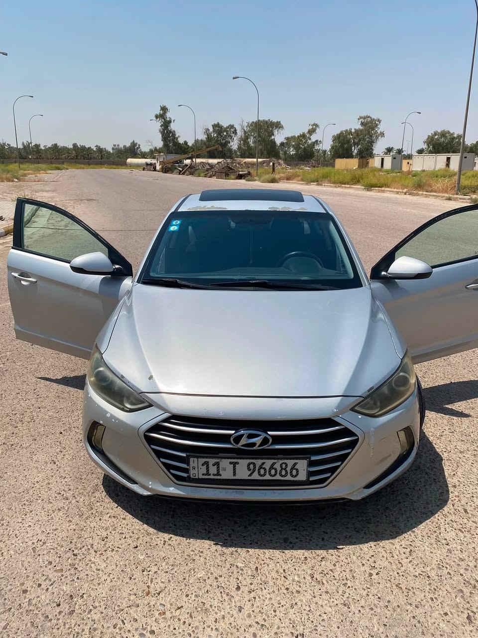 هونداي النترا ٢٠١٧ وارد امريكي
ماشية ٦٧٠٠٠ الف ميل صور الحادث موجودة 

حادثها قبق الصندوك فقط ومصلح 

السيارة ليبل واحد رقم جديد تبريد كامل السيارة نظيفة ***********
