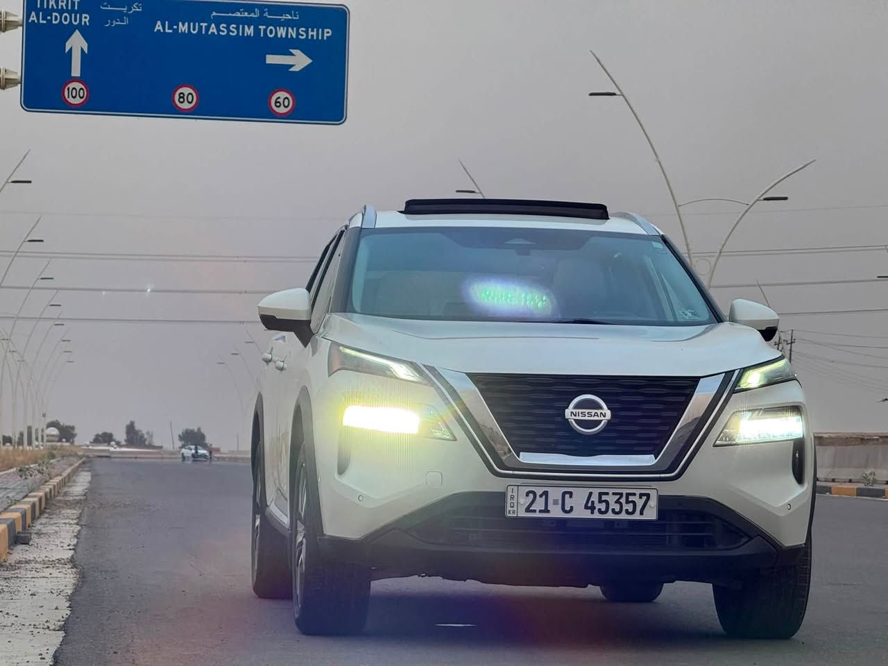 نيسان روج البيع او مراوس  موصفات SL 1/1
السعر نار 170 بيها مجال حادث ربع جاملغ صبغ ***********
