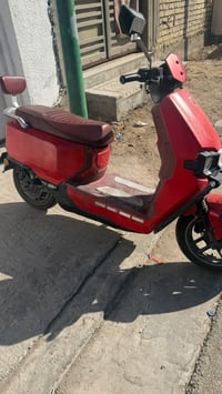سباب.   هاي دراجة مستحقة بطارية. يمكن 3  بزايد.   ودراجة. بالاصل  لوني...