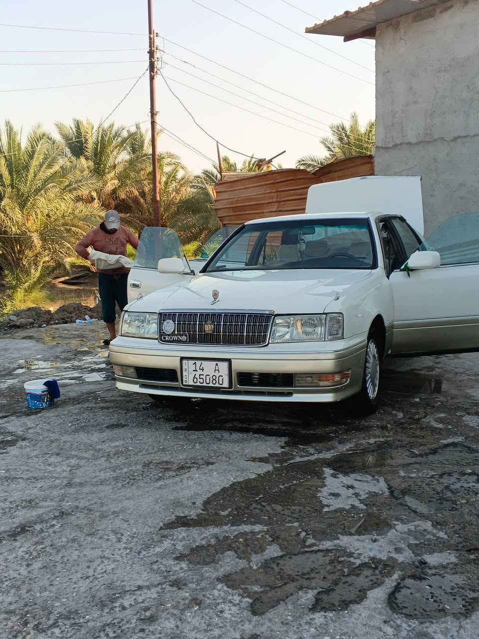 سلام عليكم للبيع سيارة راس ثور كفالة عامه مكينه 3000 كير جديد مكان النجف***********
